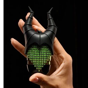 Disney Villains Maleficent Black Clip Pocketbac Holder